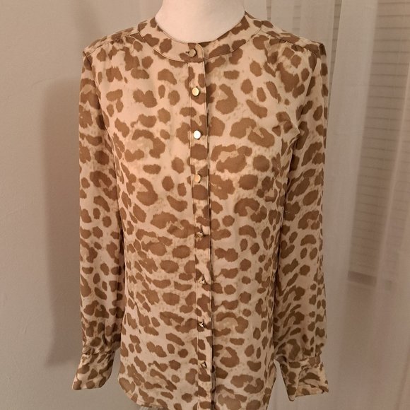 Banana Republic Tops - Banana Republic Animal Print Long Sleeve Collarless Blouse EUC - Size OP